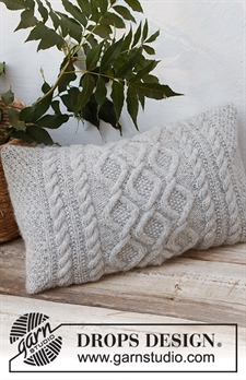 Drops - Tangled Willows Pillow